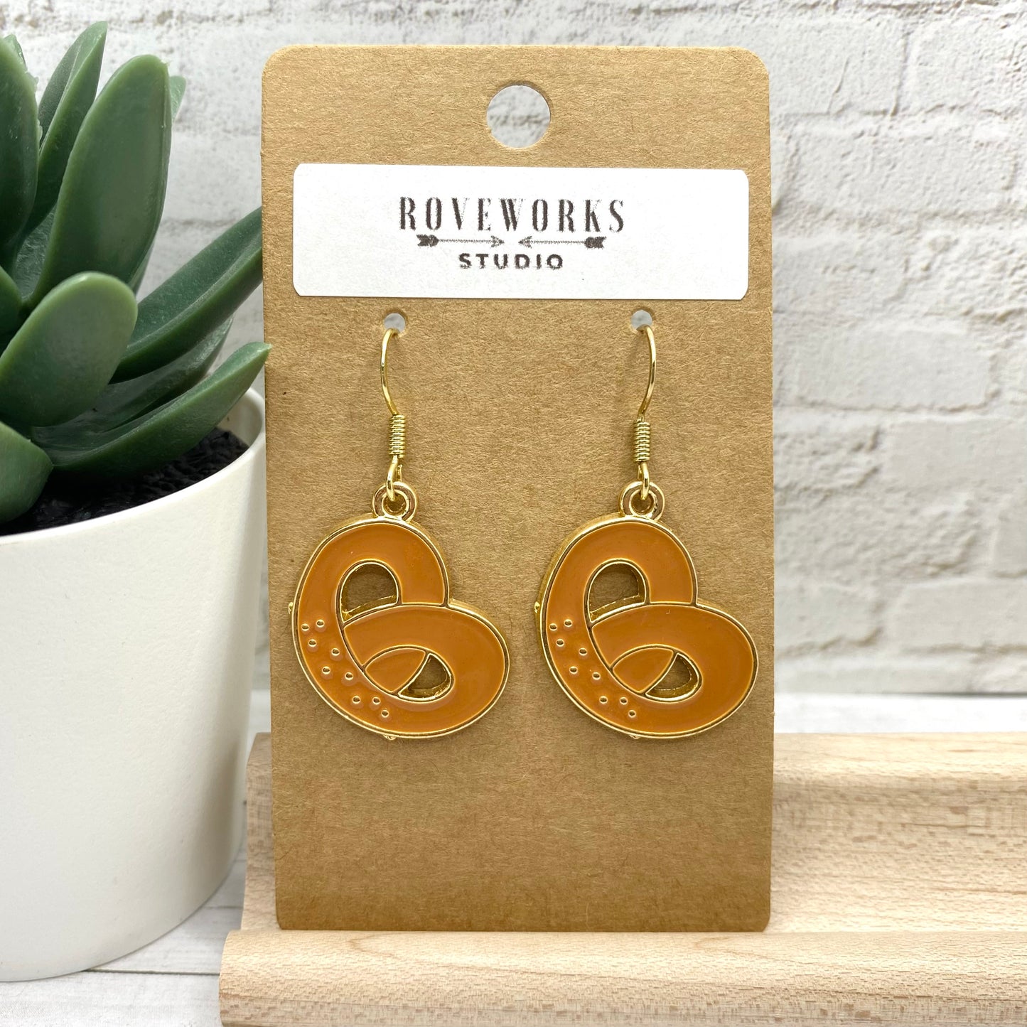 PRETZEL Earrings