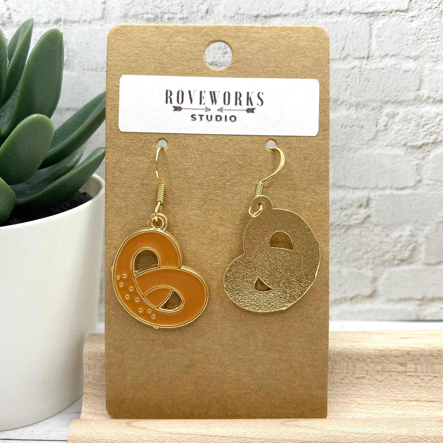 PRETZEL Earrings