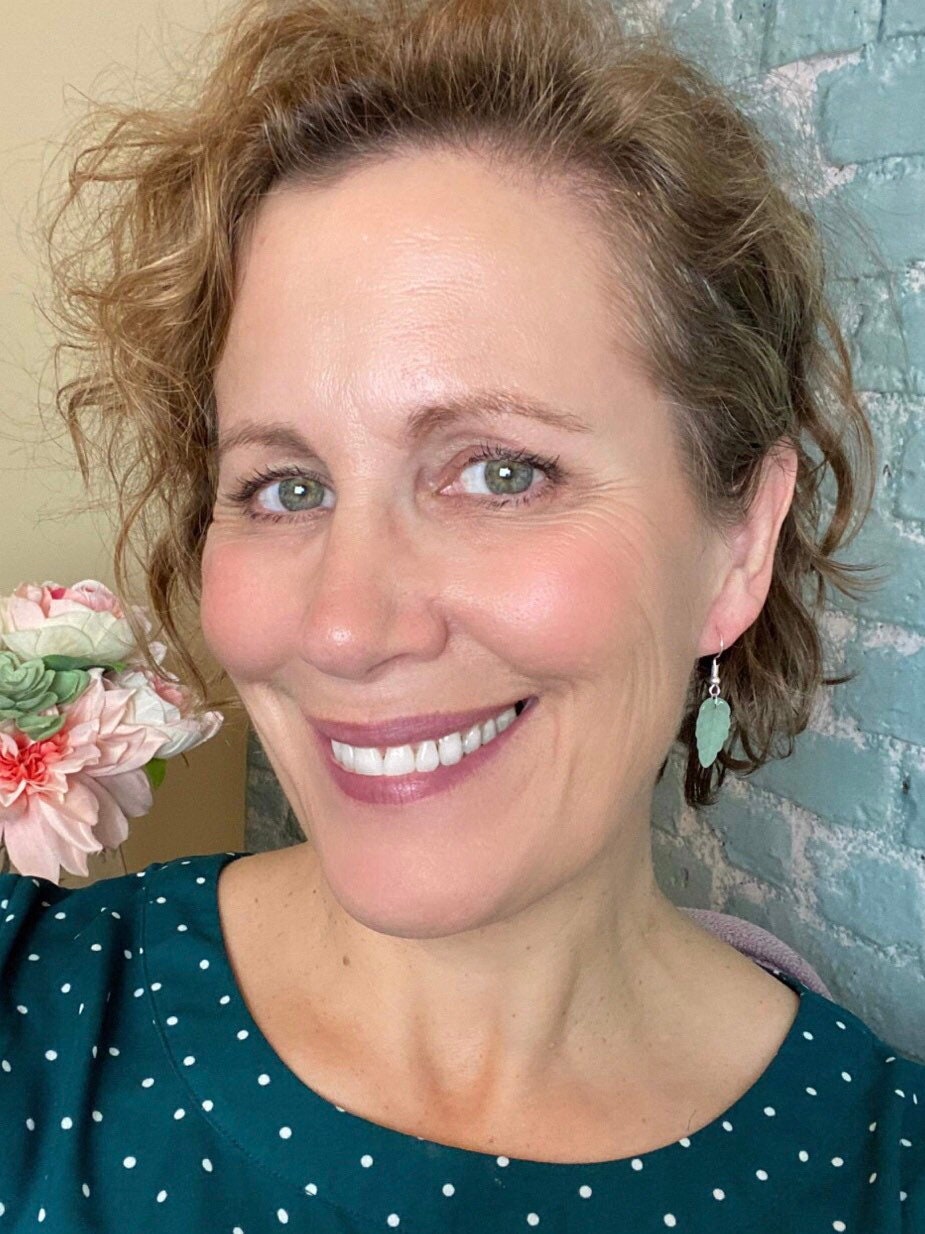 Light Green LEAF EARRINGS