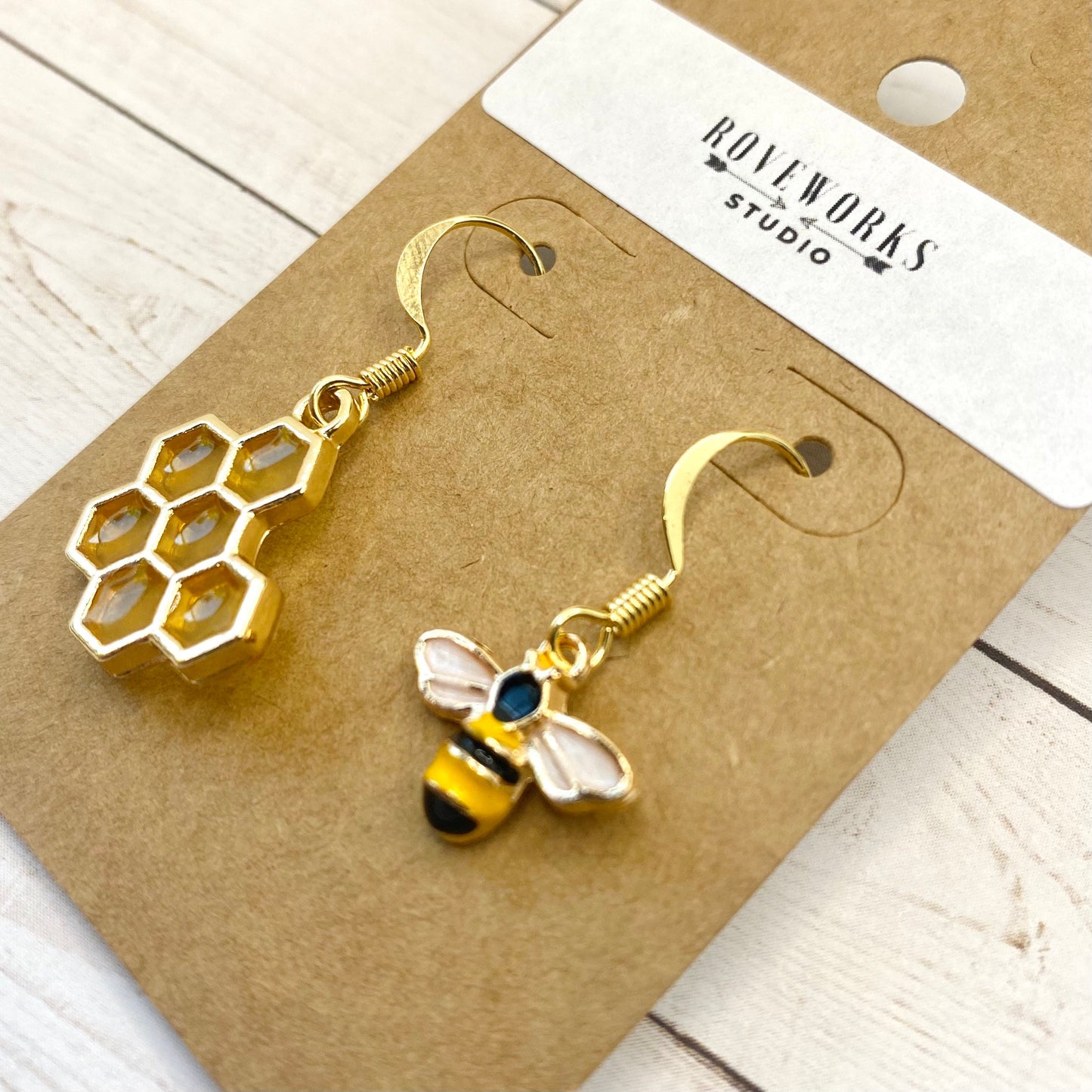 BEES & HONEYCOMBS Mismatched Earrings