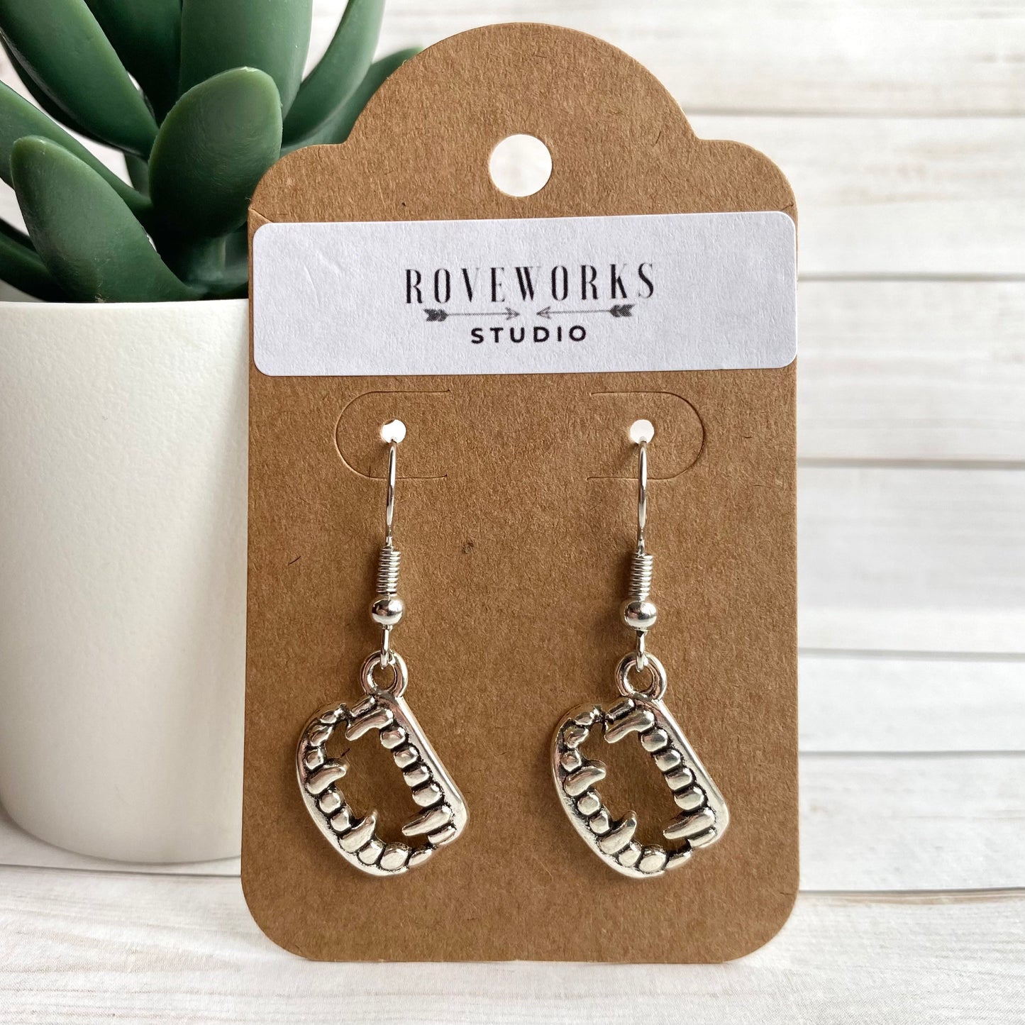 HALLOWEEN FANG Earrings