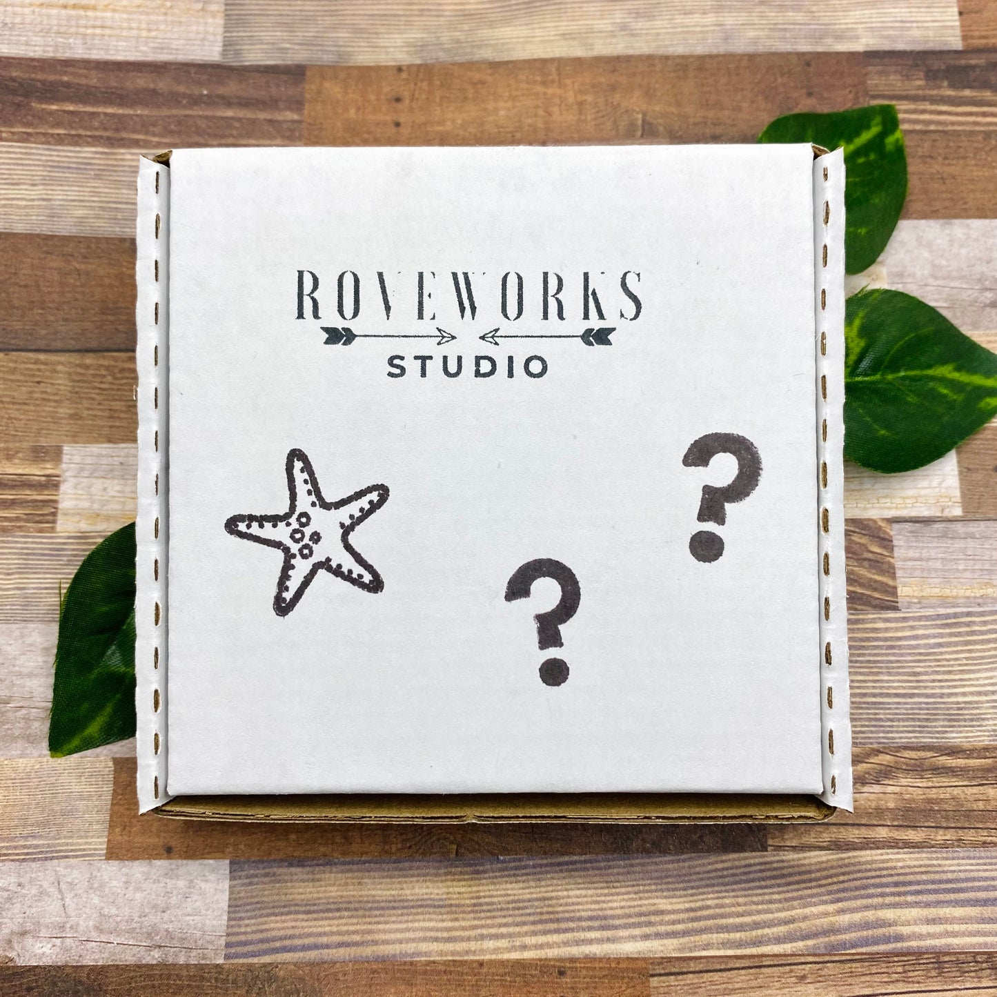 OCEAN LIFE Themed Mystery Box - 4 pairs of dangley earrings