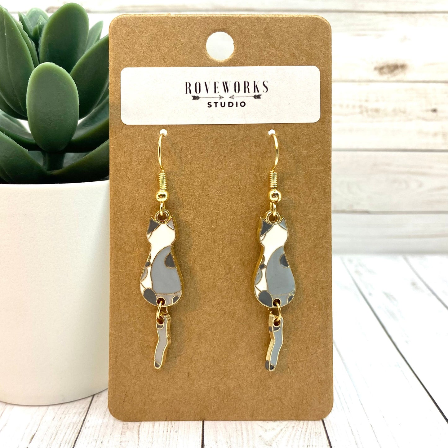 WIGGLEY TAIL CAT Earrings