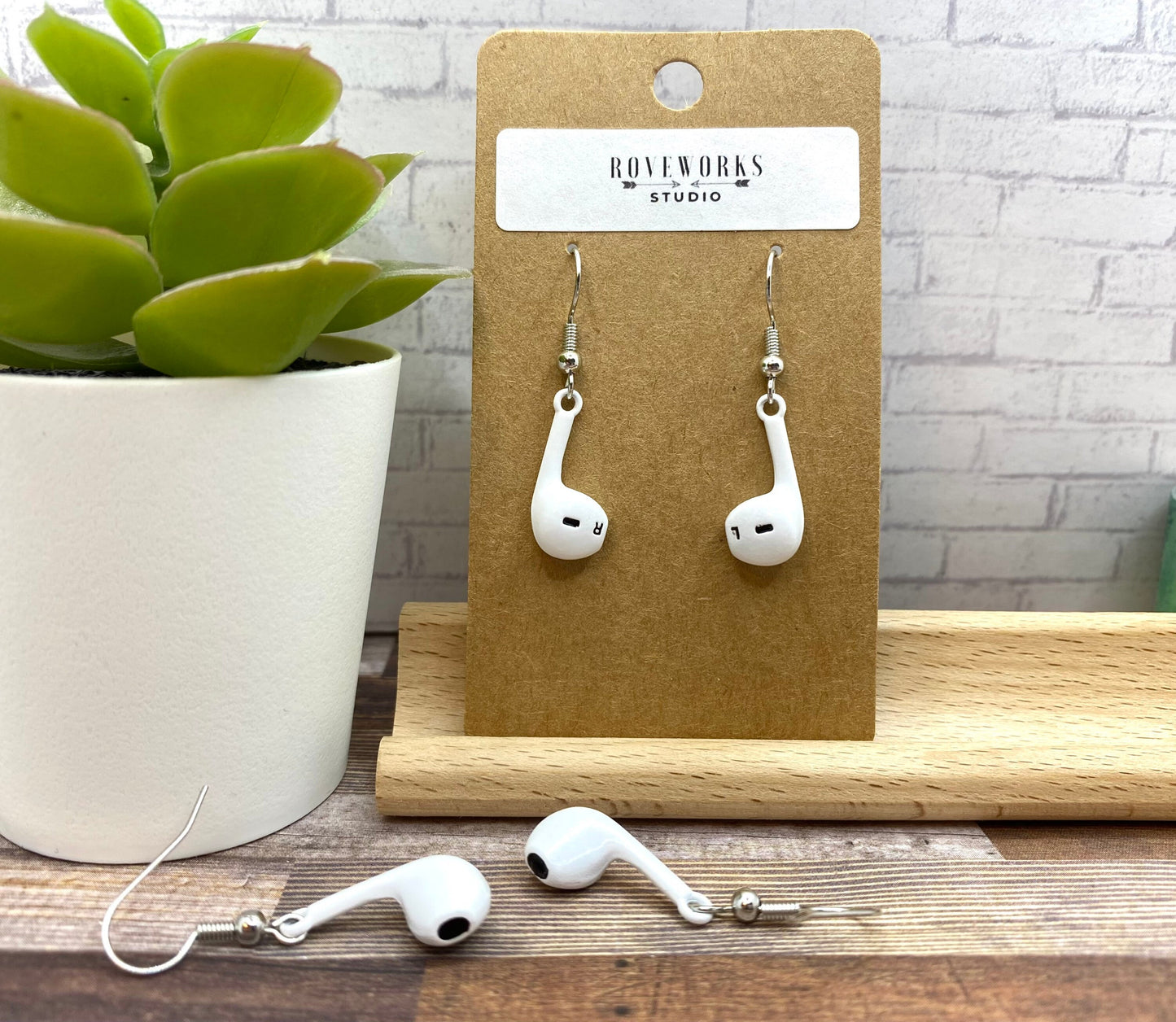 Wireless EARBUD Headphone Earrings