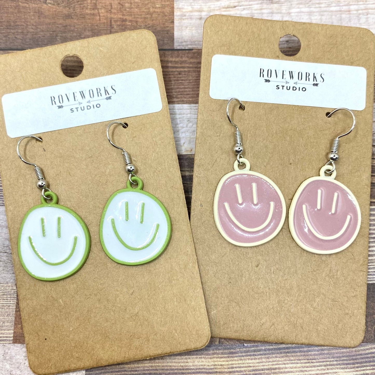 HAPPY FACE Smile Earrings
