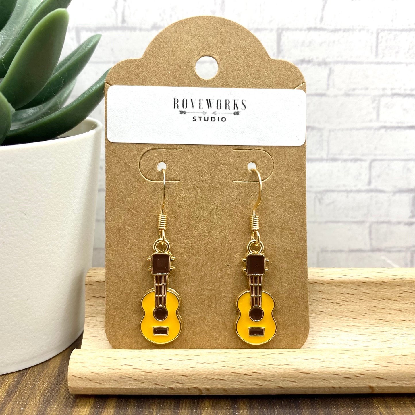 Little UKULELE Earrings
