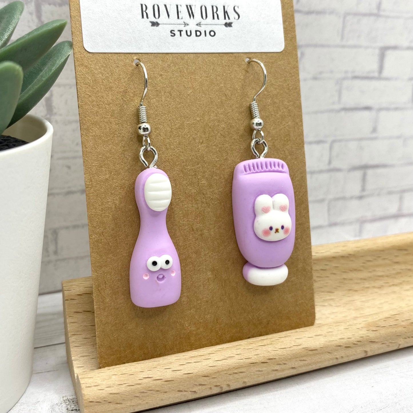 Mismatched DENTIST Earrings - Toothbrush & Toothpaste