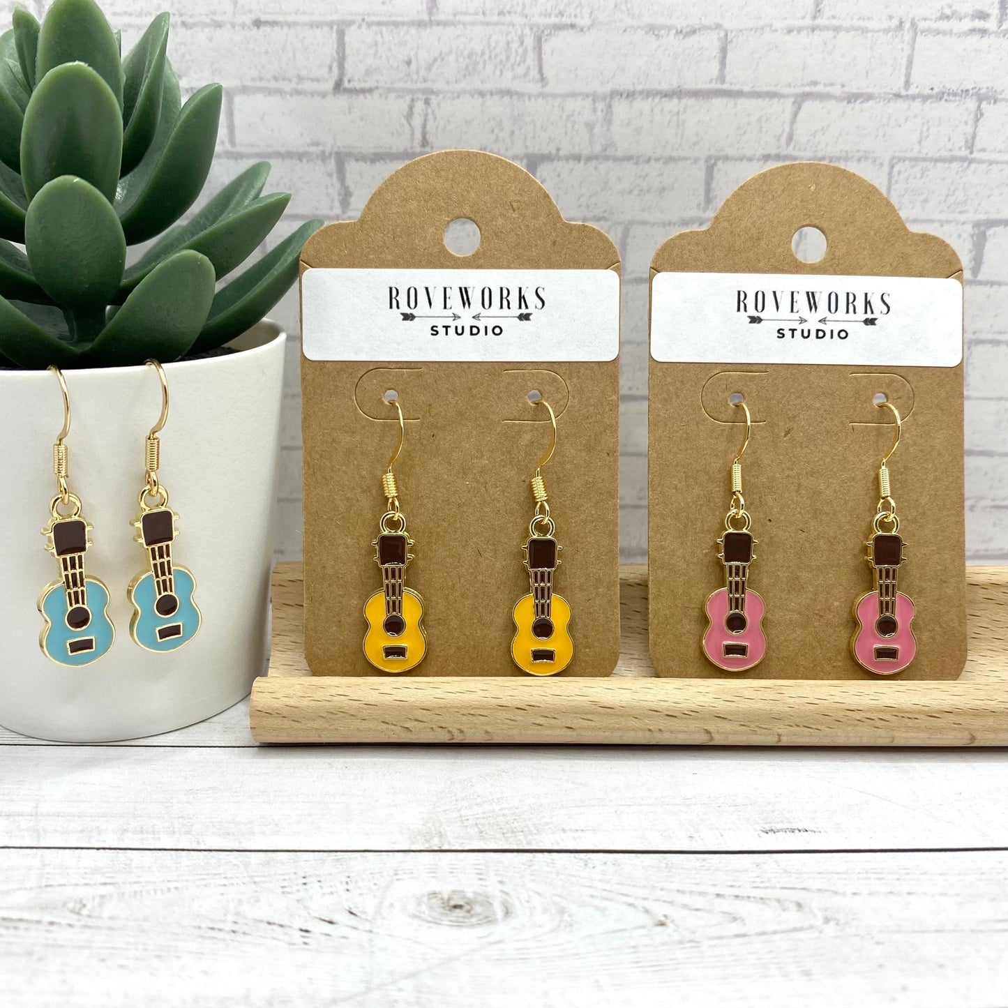Little UKULELE Earrings