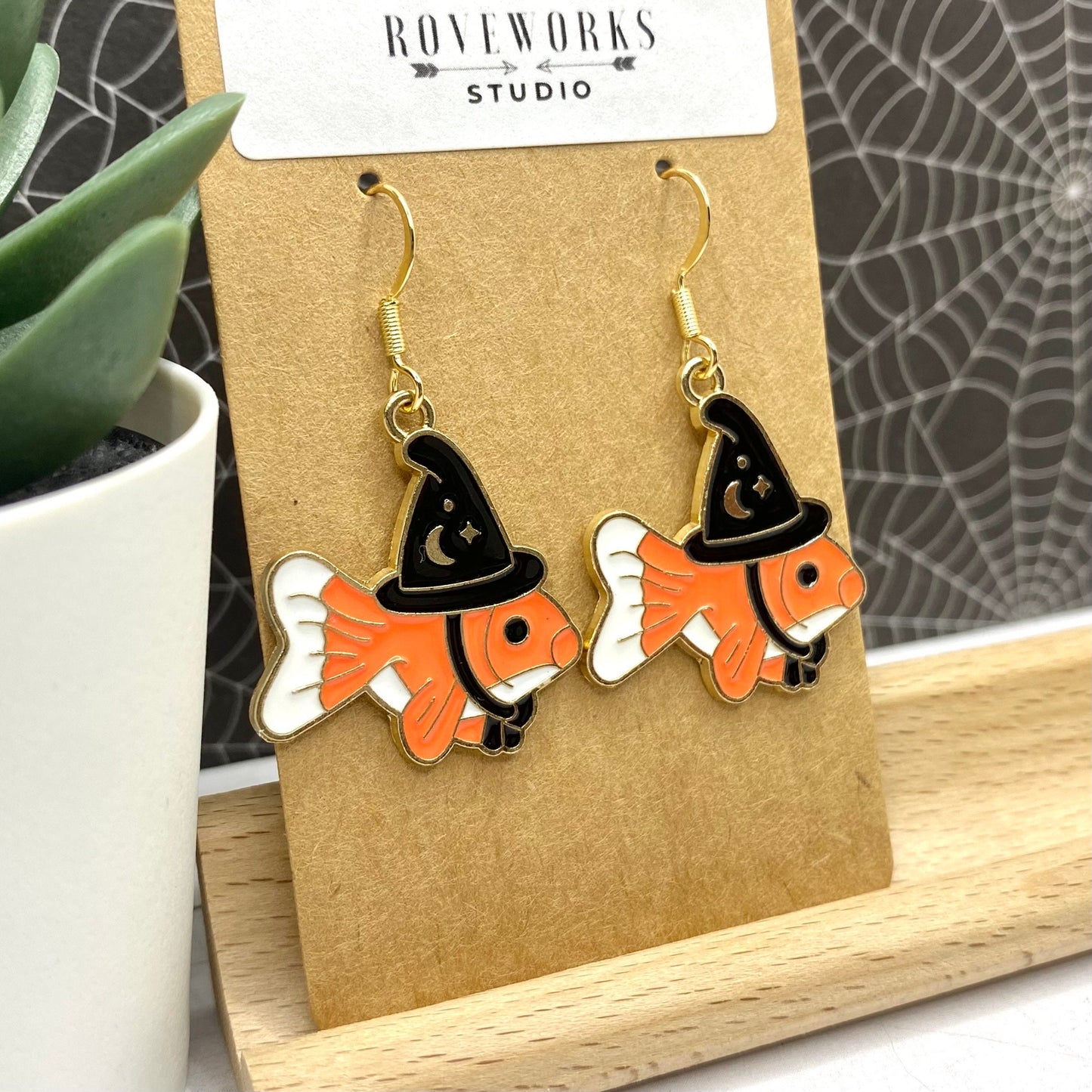 GOLDFISH WITCH Earrings