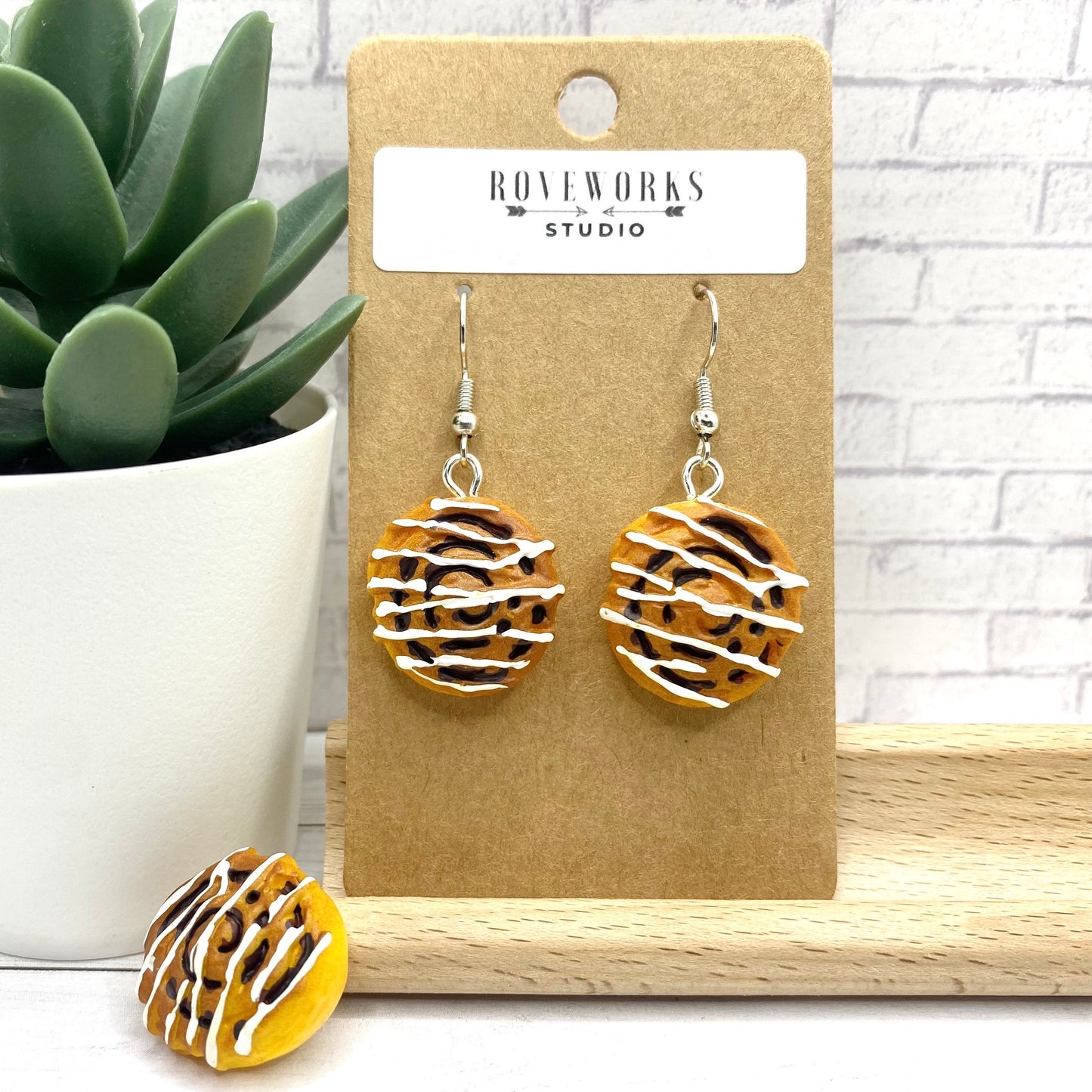 Bread & CINNAMON ROLL Earrings