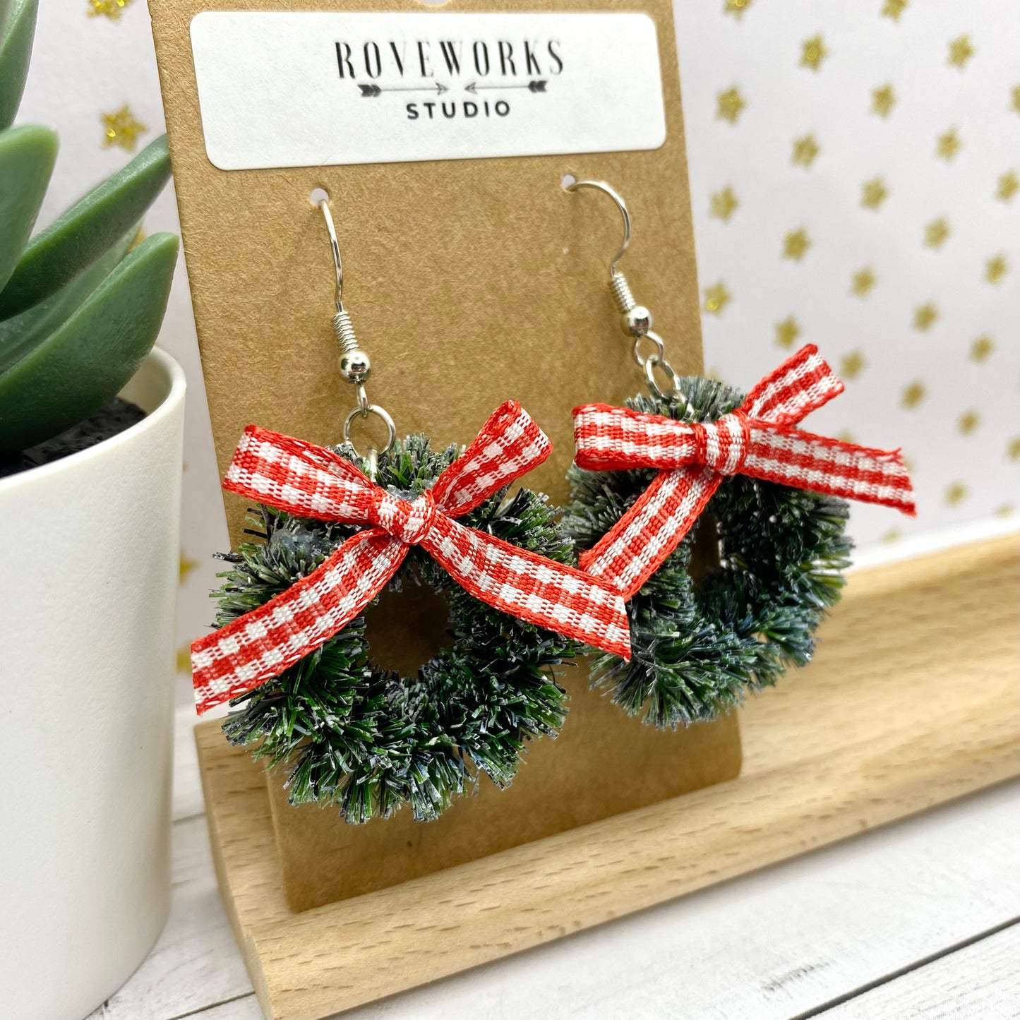 CHRISTMAS WREATH with a Gingham Bow Earrings