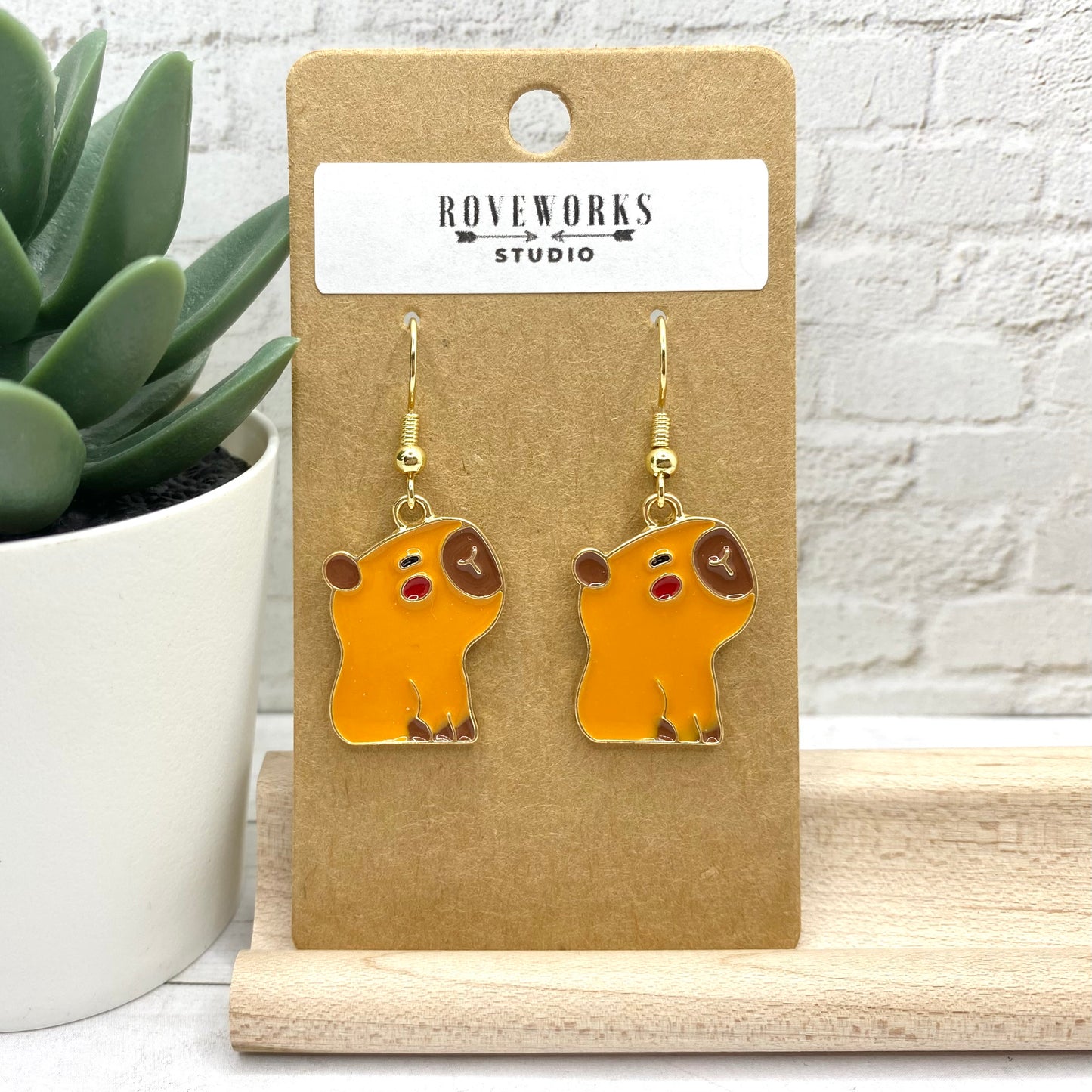 CAPYBARA EARRINGS