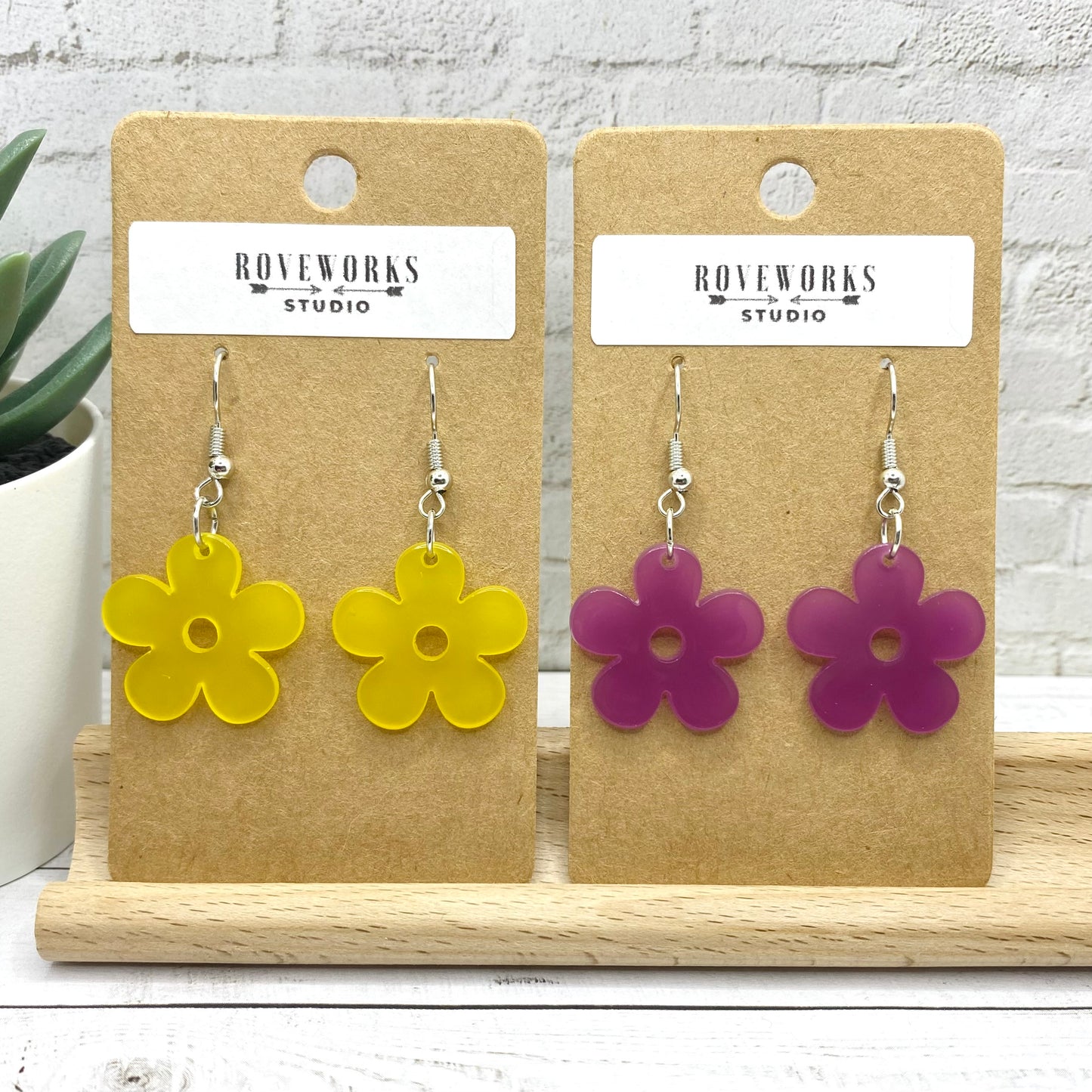 Retro DAISY FLOWER Colorful Earrings