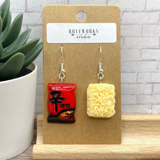 RAMEN NOODLE Mismatched Earrings